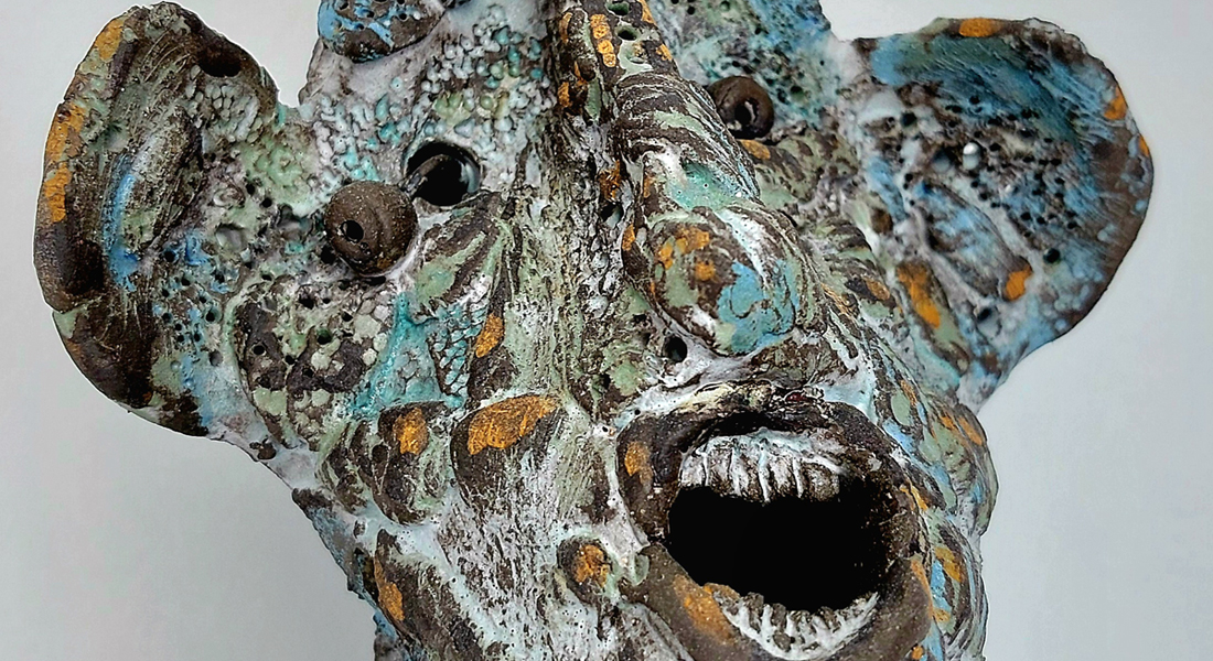 Unique, hand-formed ceramic sculptures and artworks by ceramic artist Menno Berndsen